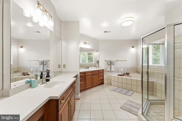 Bathroom, Dual Sink Vanities, Glass Shower, Interior