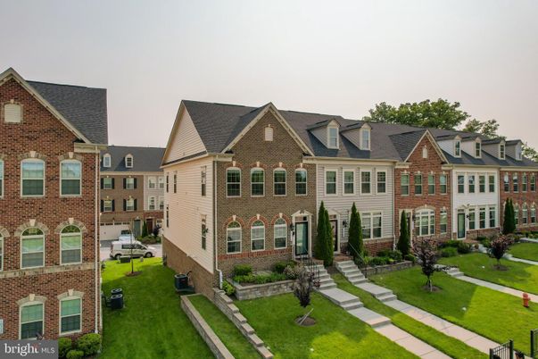 Exterior, Facade, Brick Facade, Brick Traditional