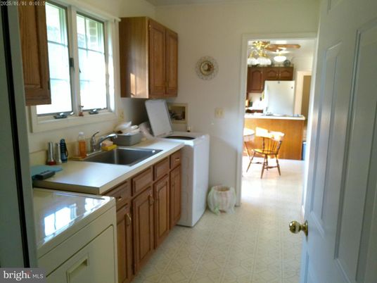 Interior, Kitchen, Washer