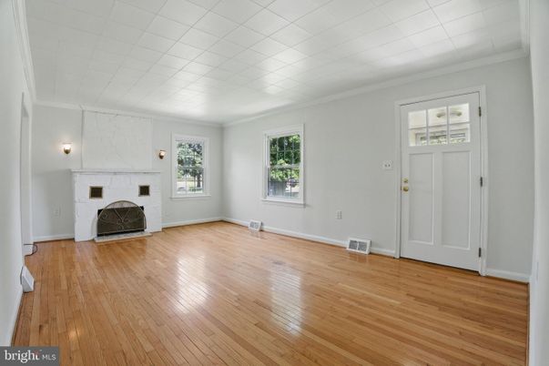Empty room, Fireplace, Interior, Wood Texture Flooring