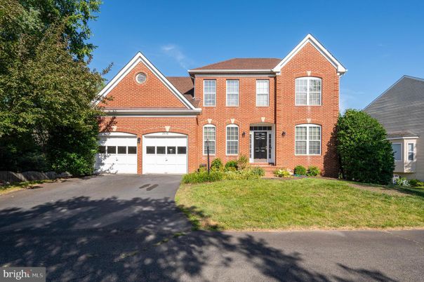 Attached, Exterior, Facade, Brick Facade, Brick Traditional