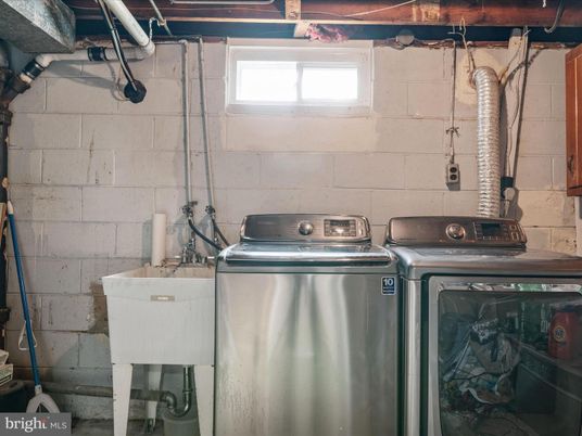 Interior, Washer