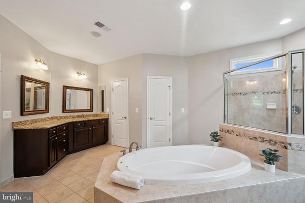 Bathroom, Dual Sink Vanities, Glass Shower, Interior, Recessed Lighting