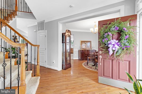 Chandelier, Interior, Recessed Lighting, Wood Texture Flooring