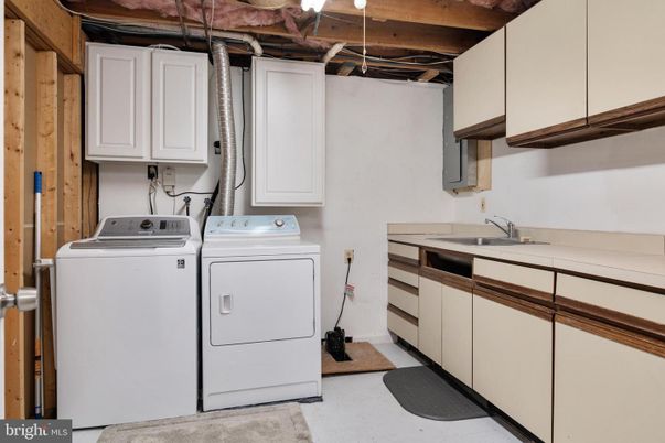 Interior, Utility Closets, Washer, Wooden Walls