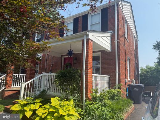 Exterior, Facade, Brick Facade, None