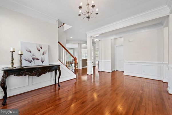 Chandelier, Interior, Recessed Lighting, Wood Texture Flooring