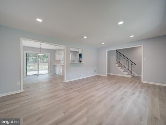 Empty room, Interior, Pendant Lights, Recessed Lighting, Wood Texture Flooring