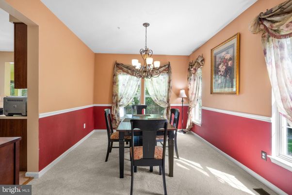 Chandelier, Dining room, Interior