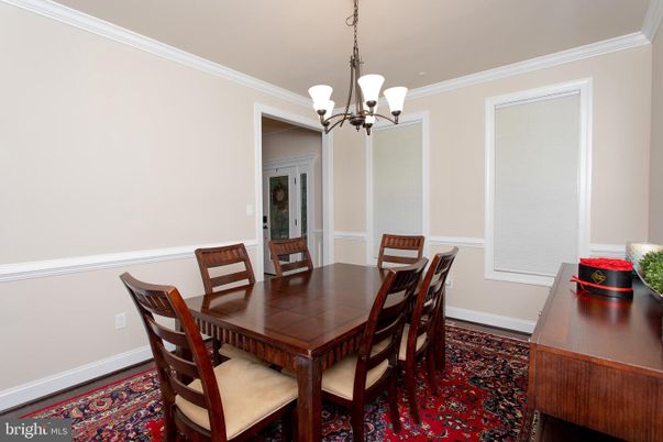 Chandelier, Dining room, Interior
