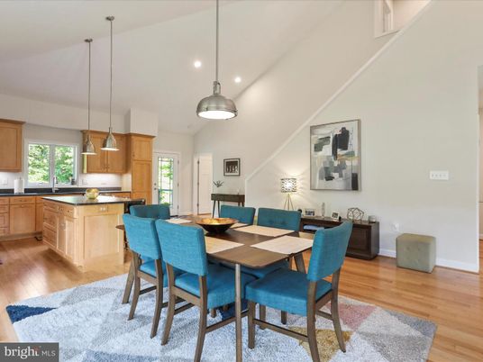Dining room, Interior, Kitchen, Pendant Lights, Recessed Lighting, Wood Texture Flooring