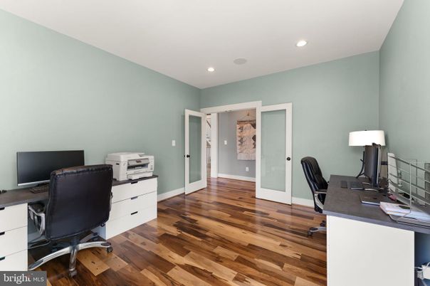 Home Office, Interior, Recessed Lighting, Wood Texture Flooring