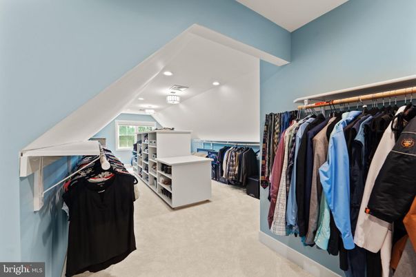 Interior, Recessed Lighting, Walk-in Closets