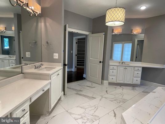 Bathroom, Dual Sink Vanities, Interior, Marble, Recessed Lighting