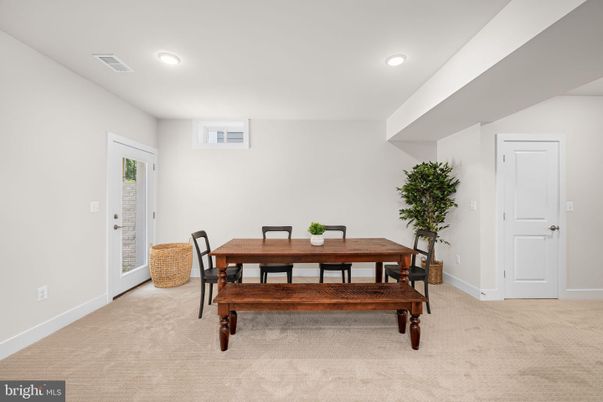 Dining room, Interior, Recessed Lighting