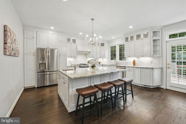 Chandelier, Interior, Kitchen, Recessed Lighting, Stainless Steel Appliances, Wood Texture Flooring