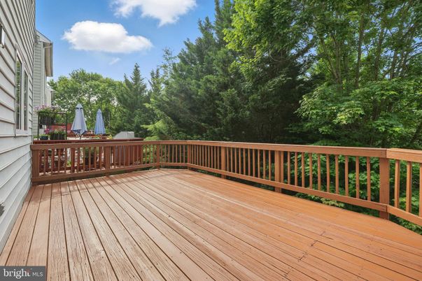 Exterior, Wood Texture Flooring