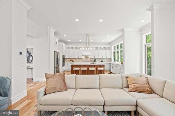 Interior, Kitchen, Living room, Pendant Lights, Recessed Lighting, Stainless Steel Appliances, Wood Texture Flooring