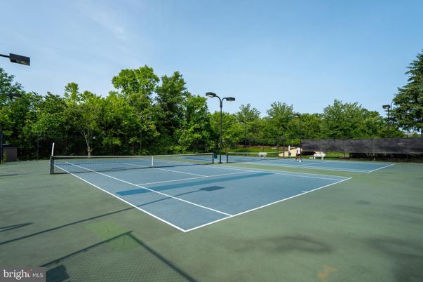 Exterior, Tennis Courts