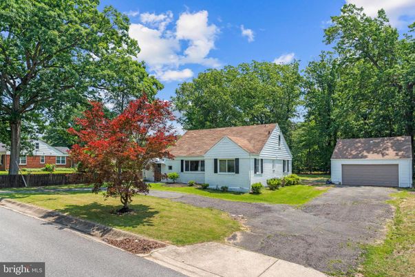 Backyard, Detached Garage, Exterior, Facade, Cape Cod