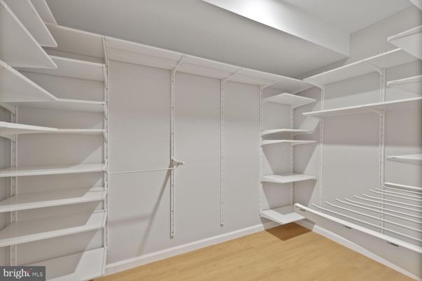 Interior, Walk-in Closets, Wood Texture Flooring