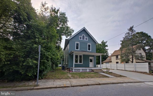 Exterior, Facade, A Frame