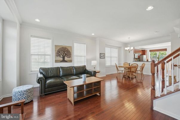Chandelier, Dining room, Interior, Living room, Recessed Lighting, Wood Texture Flooring