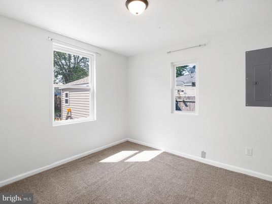 DE Listing image placeholder