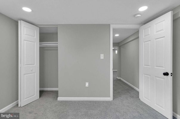 Interior, Recessed Lighting