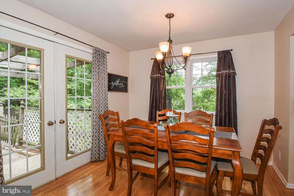 Chandelier, Dining room, Interior, Pendant Lights, Wood Texture Flooring