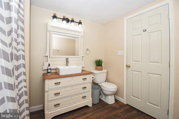 Bathroom, Interior, Wood Texture Flooring