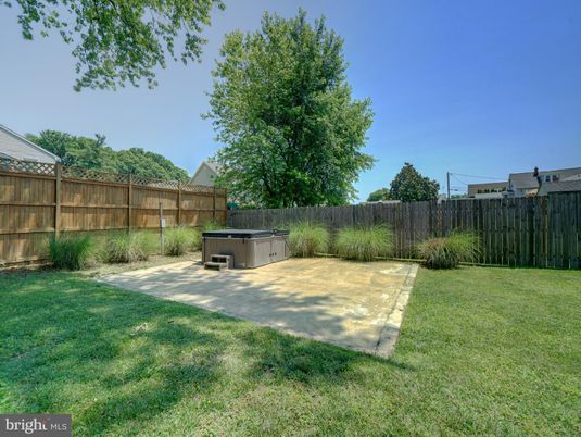 Backyard, Exterior, Hot Tub