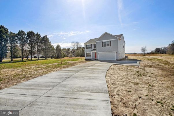 Backyard, Detached Garage, Exterior