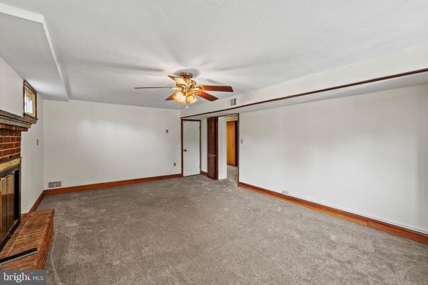 Empty room, Fireplace, Interior