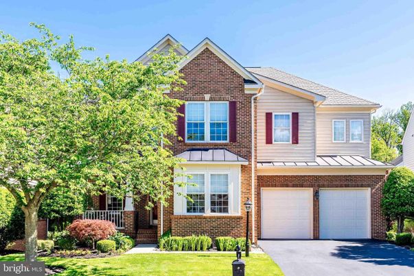 Attached, Exterior, Facade, Brick Facade, Brick Traditional
