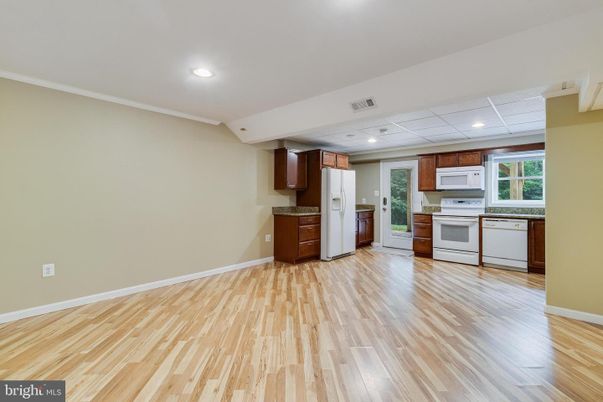 Empty room, Interior, Kitchen, Recessed Lighting, Wood Texture Flooring