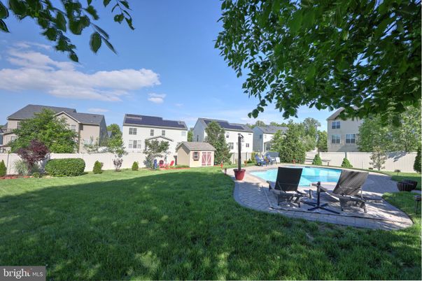 Backyard, Exterior, Pool