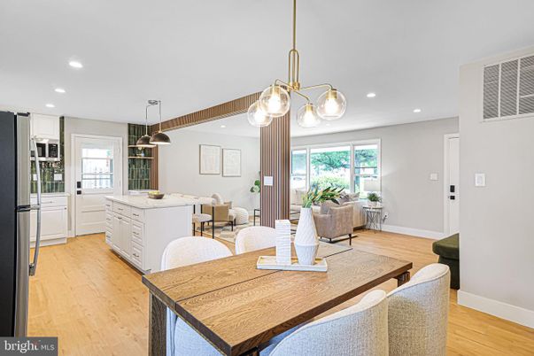 Dining room, Interior, Kitchen, Living room, Pendant Lights, Recessed Lighting, Wood Texture Flooring