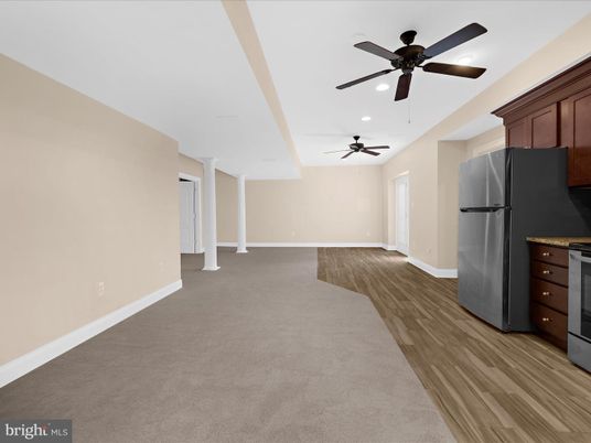 Empty room, Interior, Kitchen, Recessed Lighting, Wood Texture Flooring