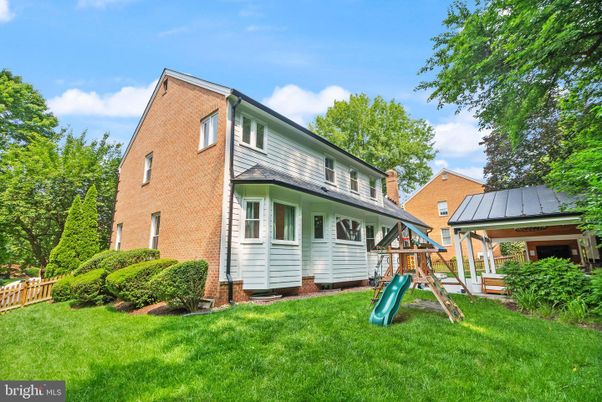 Backyard, Exterior, Playground