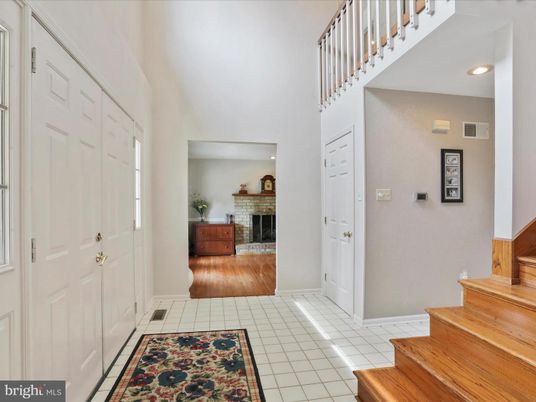 Fireplace, Interior, Recessed Lighting