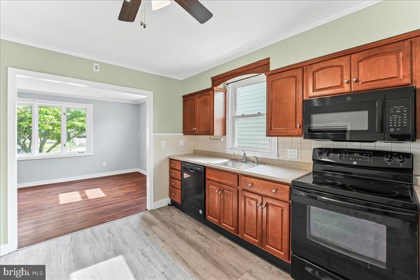 Interior, Kitchen, Wood Texture Flooring