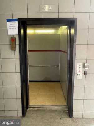 Elevator, Interior