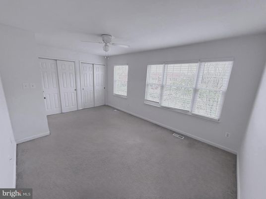 DE Listing image placeholder