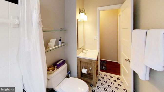 Bathroom, Interior