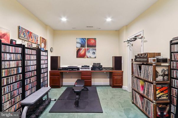 Fitness Equipment, Home Office, Interior, Recessed Lighting