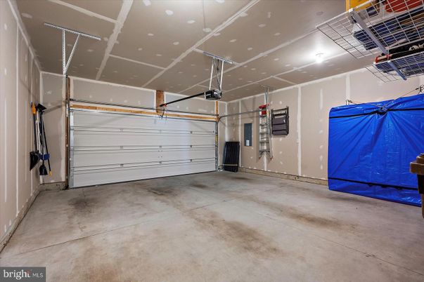 Garage, Interior, Recessed Lighting