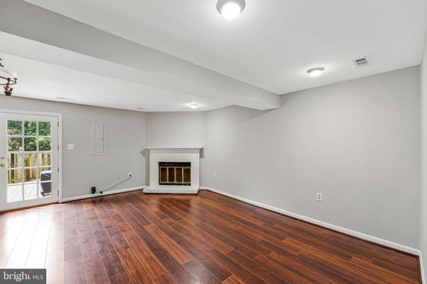 DE Listing image placeholder