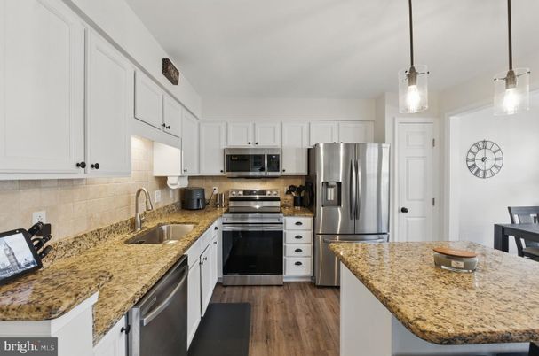 Interior, Kitchen, Pendant Lights, Stainless Steel Appliances, Wood Texture Flooring