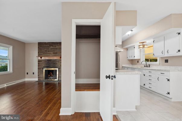 Fireplace, Interior, Kitchen, Stone Walls, Wood Texture Flooring